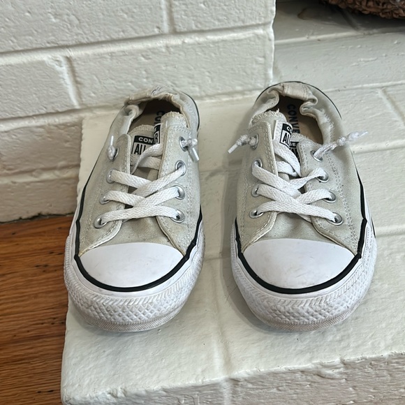 Converse Cream Low-Top Sneakers - Picture 2 of 7